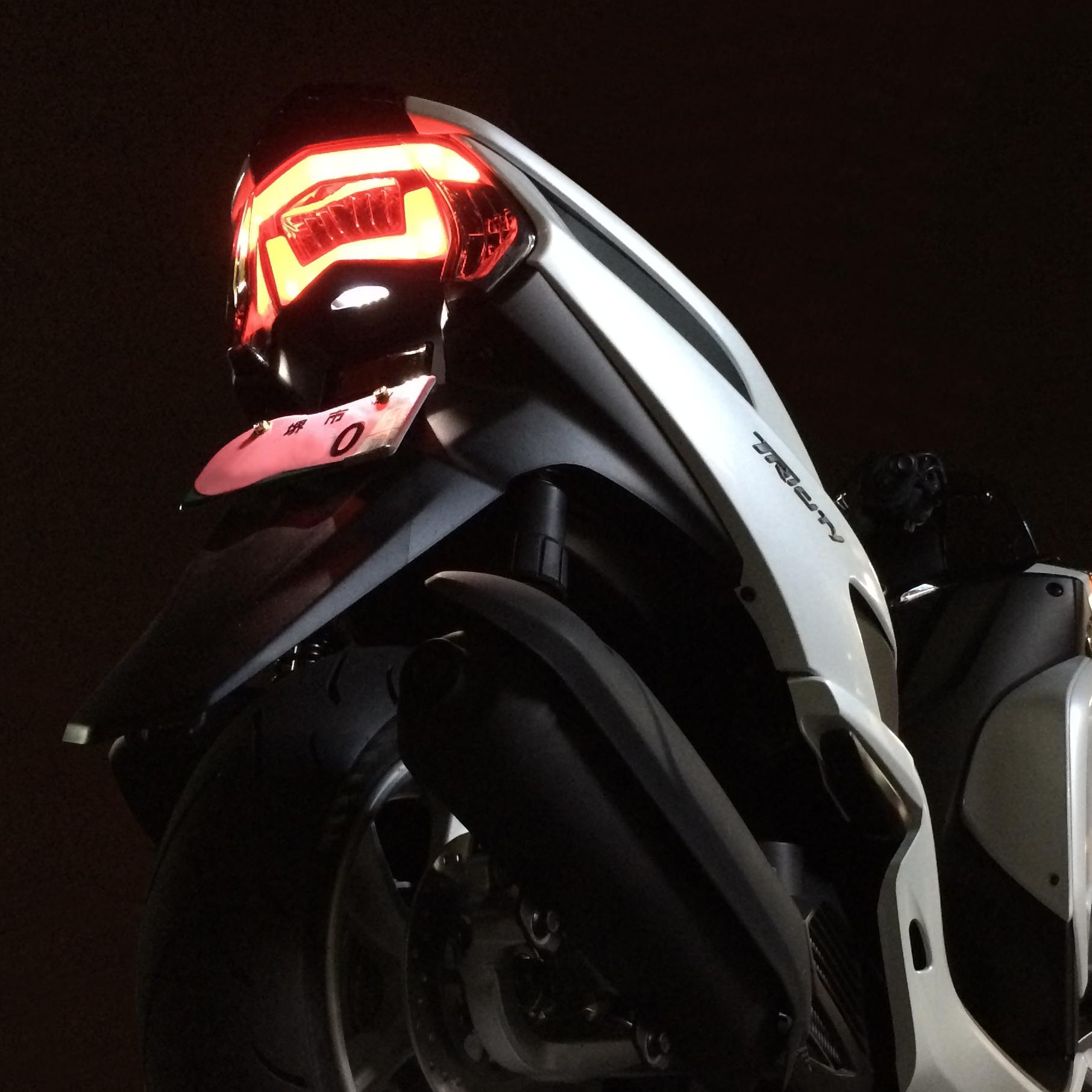 TAIL LAMP & TURN SIGNAL LENS for TRICITY - オプミッド MOTORCYCLE 